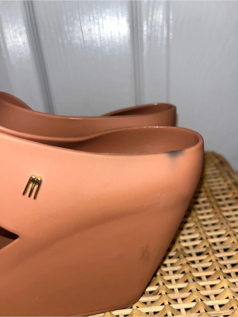 MELISSA Creative wedge